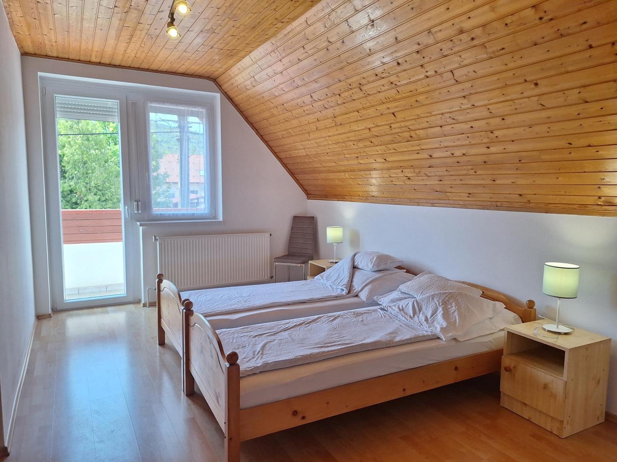 Badacsony Apartmanhaz باداتشونيتوماي المظهر الخارجي الصورة